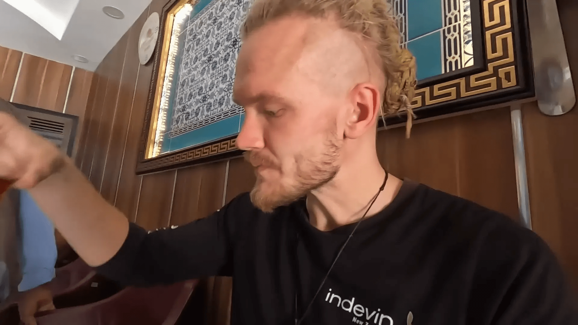 Hamam sonrası içilen Türk çayı.